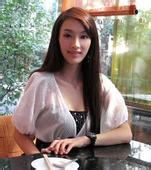 Wangi-Wang zaskia gotik iklan poker online 